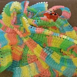 Magic Tracks! 3 Sets! 3 Cars!