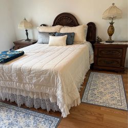 Full size bed room set.