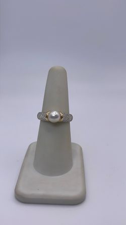 14k pearl ring with textured band