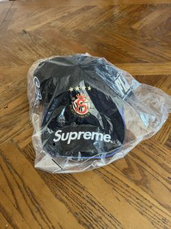 Supreme Fiji 6-Panel Black
