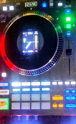 Rane performer 4 channelles open box