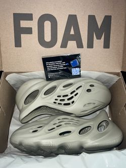 Yeezy Foam Stone Size 11 Must Pick Up