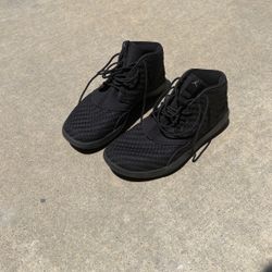 Size 7 Boys Nike