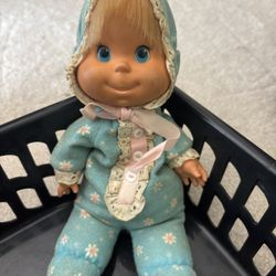 Vintage blue Baby Beans Doll 1970 Mattel talks