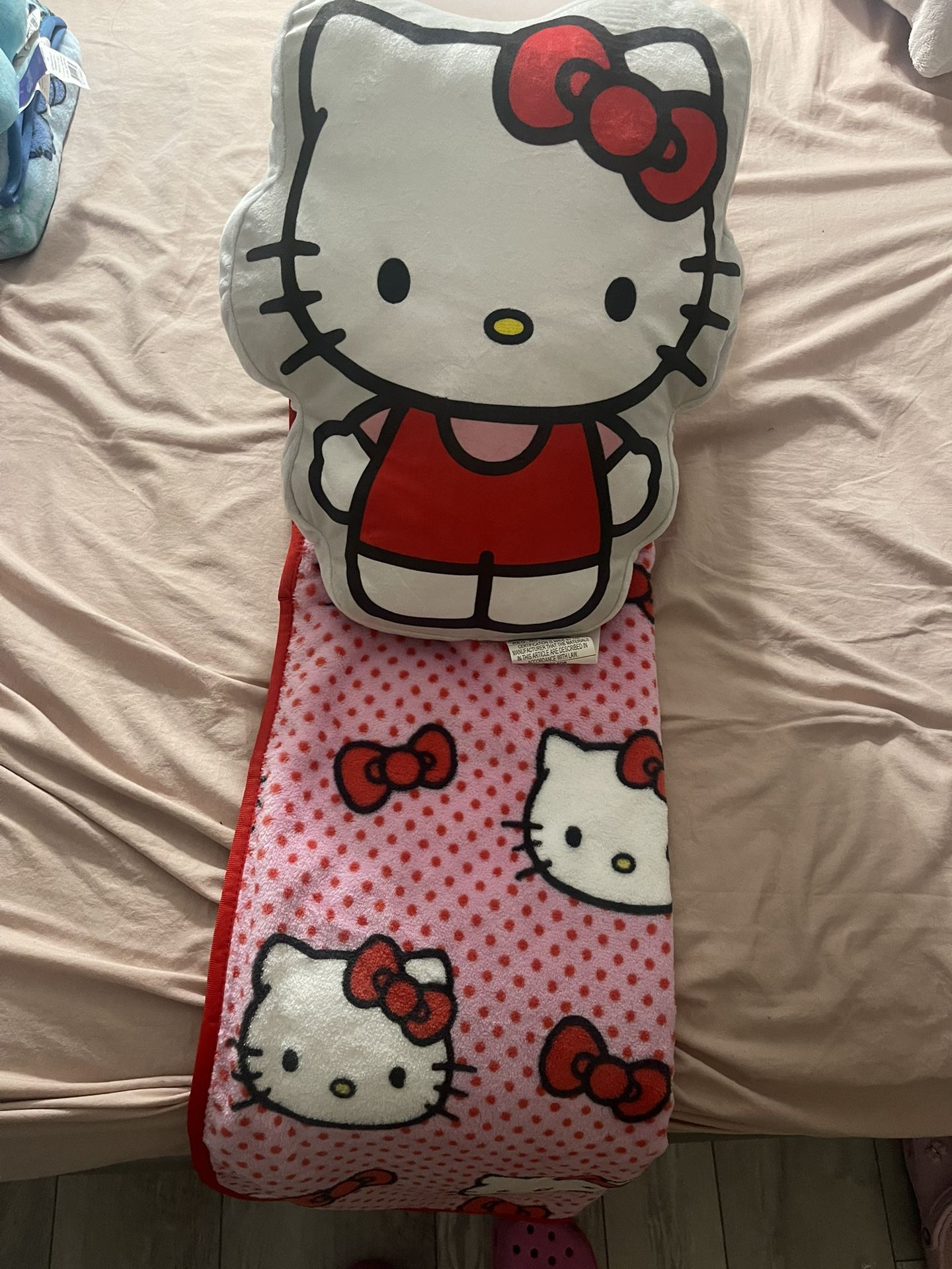 small Hello Kitty Pillow And Blanket Very Nice Birthday Gift!