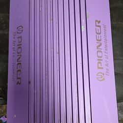 Pioneer Amp  4 Channels 