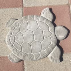 New Step Stones Made Out Of Cement Beautiful Yard Decoration 