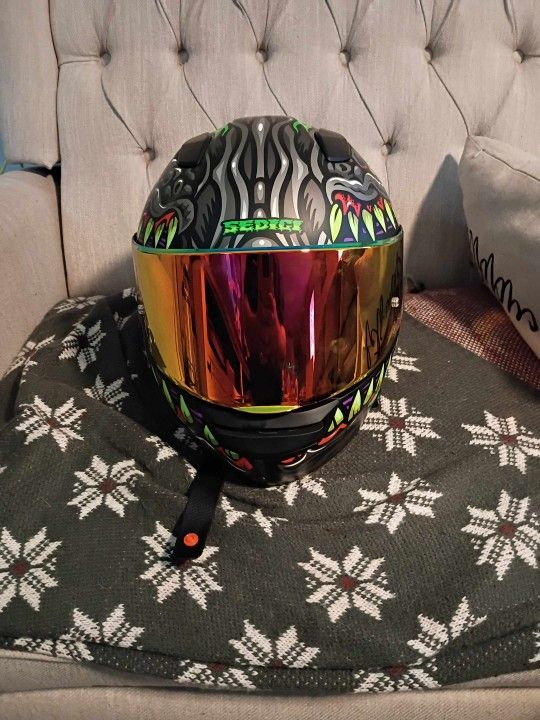 New Motorcycle Helmet 
