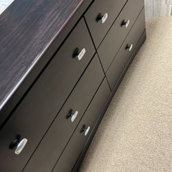Brand new Dresser for Extra Storage