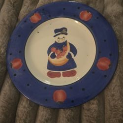 Vintage FATHER CHRISTMAS SNOW PEOPLE Plate