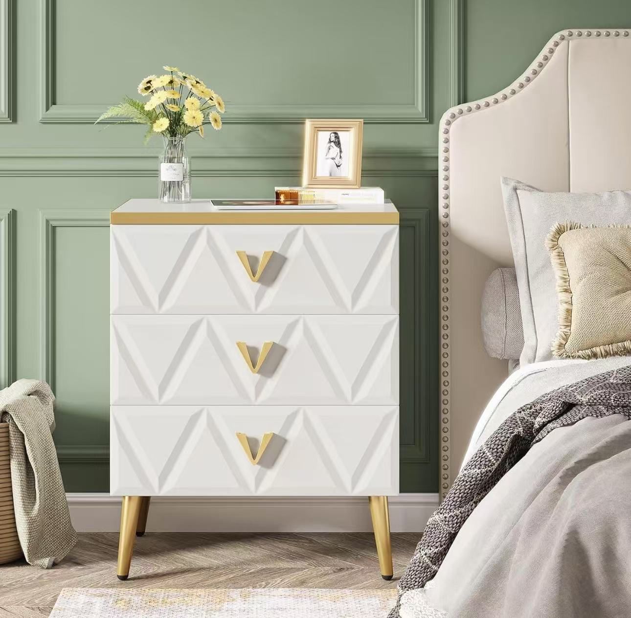 New assembled 3-Drawer Nightstand Set of 2, Luxury Bedside Table End Table with Storage Drawers and Golden Legs, Modern Nightstand for Bedroom, Gold a