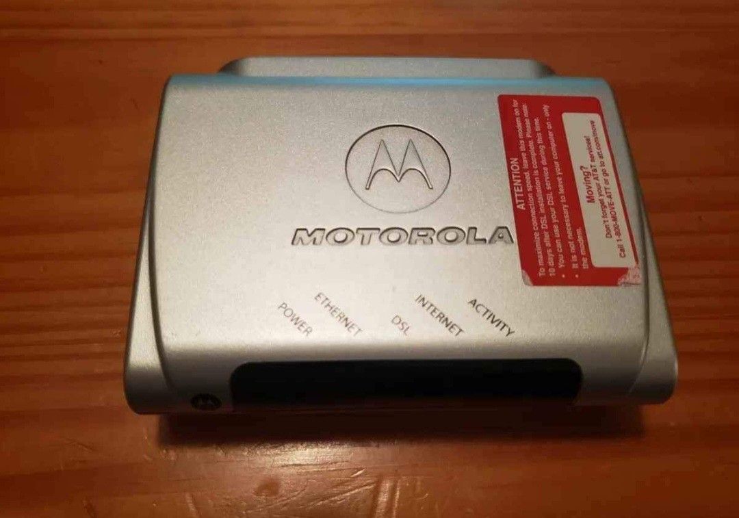 Motorola MSTATEA DSL Ethernet 2210-02-1022 Modem With Power Supply