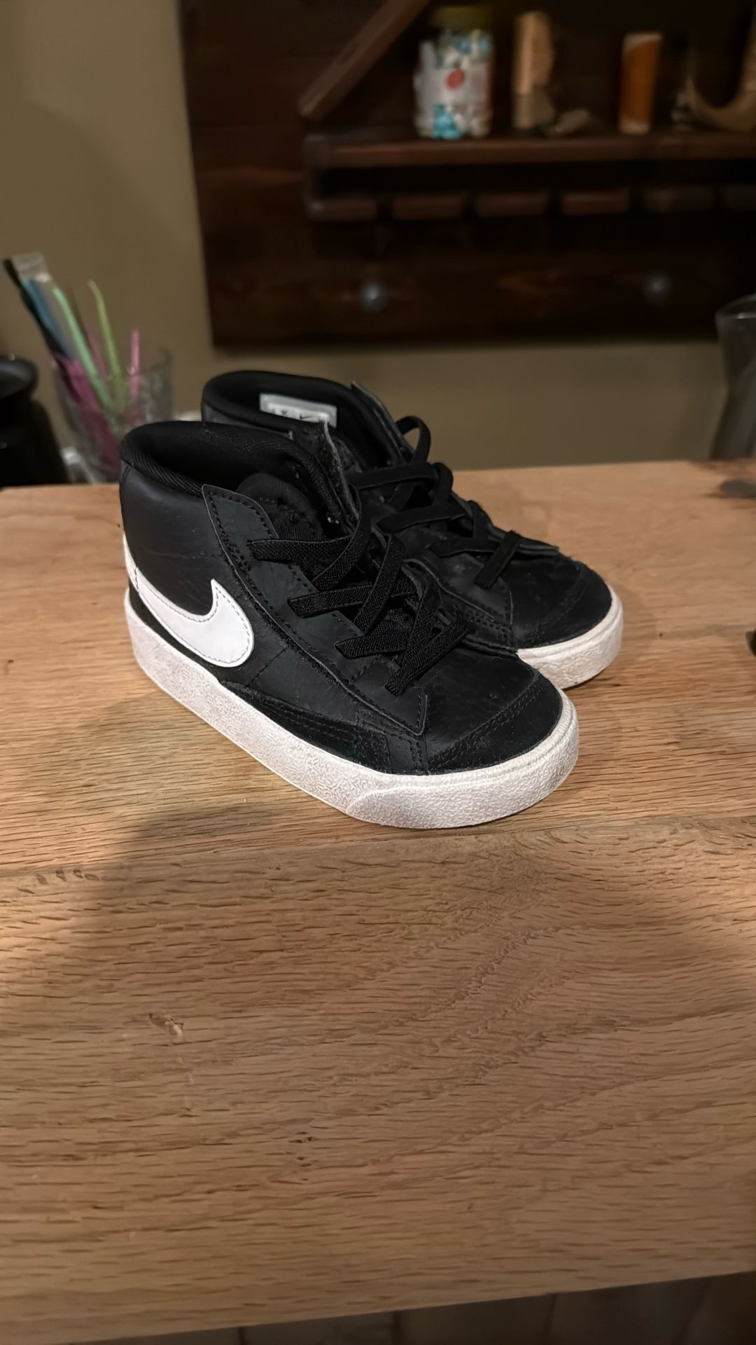 NIKE BLAZER MID '77 SHOES 9c