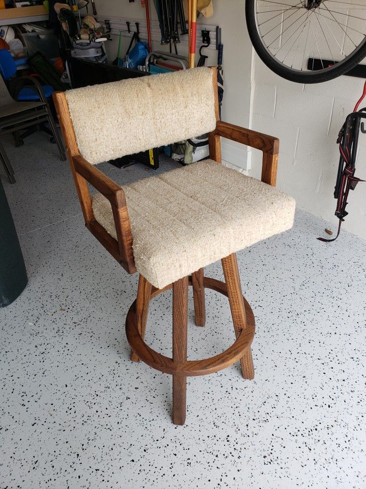 Solid Wood Bar & Counter Chair with Backrest