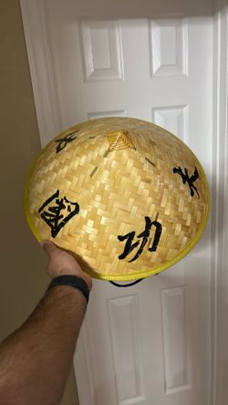 Kung fu hat