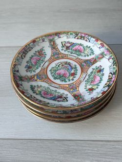 Chinese Rose Medallion Teacups & Saucers