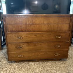 Dixie mid century dresser