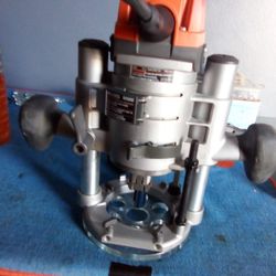 Rigid 11amp 2hp  Router 1/2"