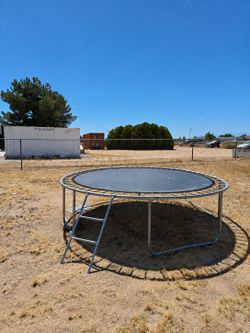 10 foot trampoline.