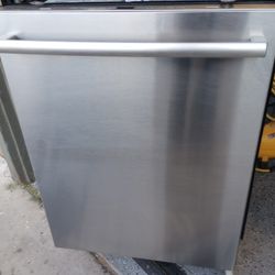 Bosh Stainless Steel Dishwasher 