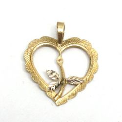Ladies 14K Gold Heart Pendant