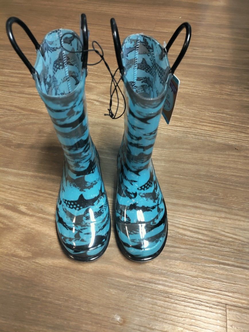 Light Up Rain Boots Size 13.5