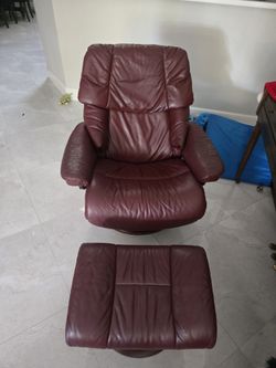 Stress Less Chair With Foot Ottoman