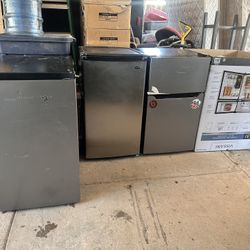 Small Office Refrigerator With Freezer 