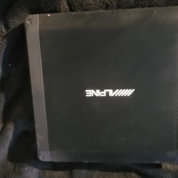 Alpine 600w Amplifier