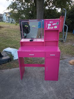 Girls Vanity