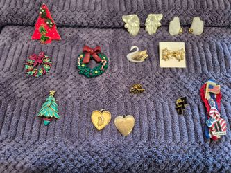 Vintage Brooch and Pin Lot – 14 Pieces
