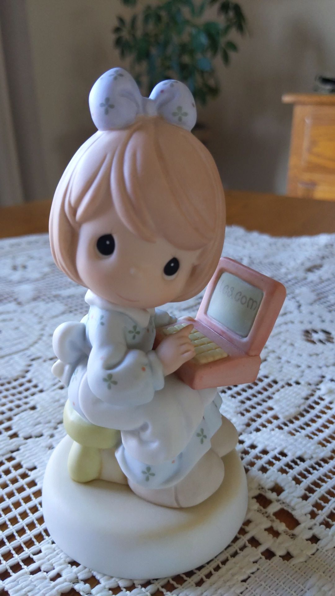 Precious Moments Figurine