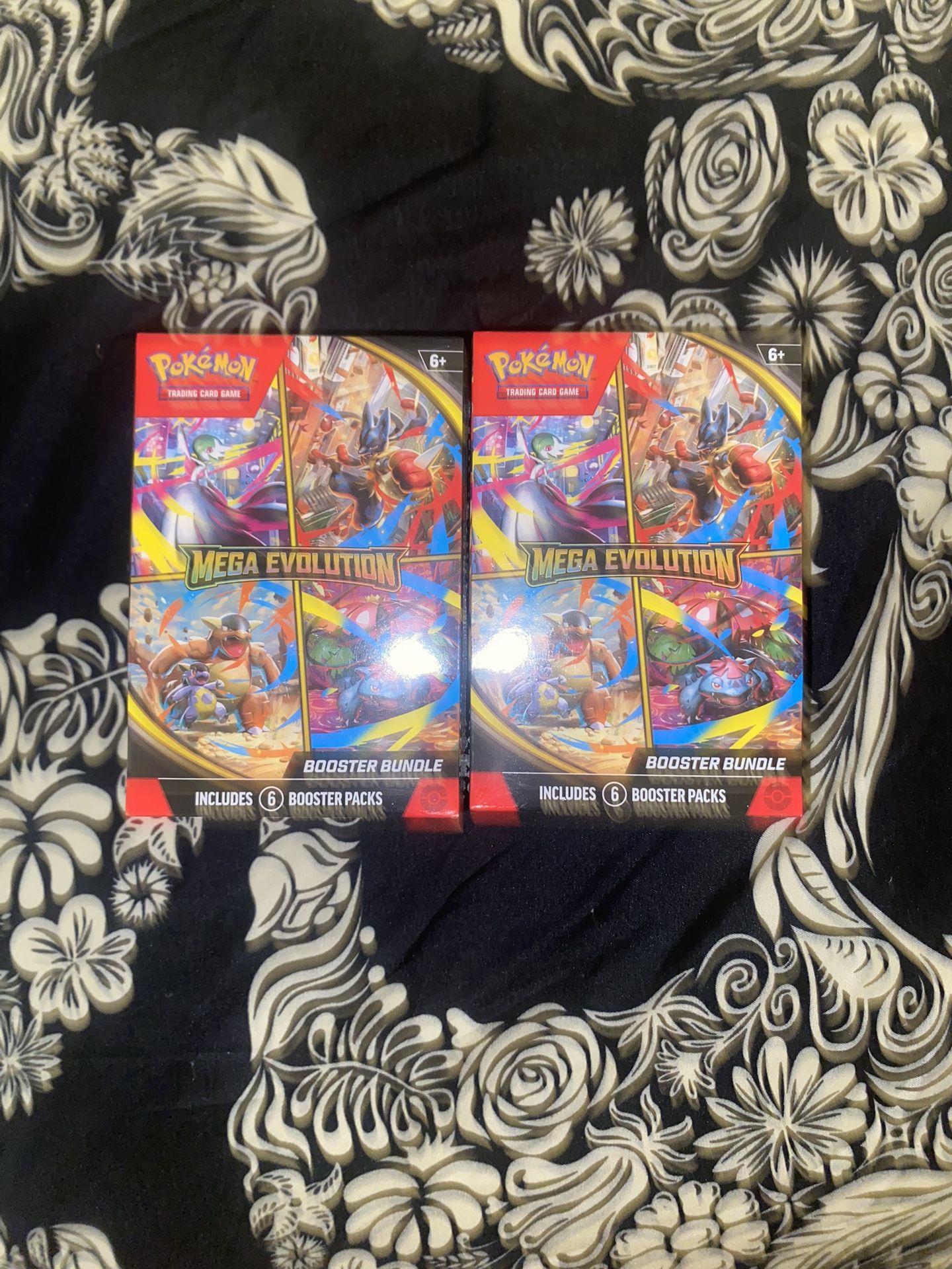 Pokémon Mega Evolution Booster Bundle