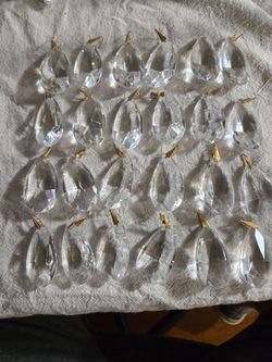 24 Cut Glass Tear Drops