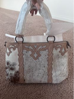 Trinity Ranch Cowhide handbag