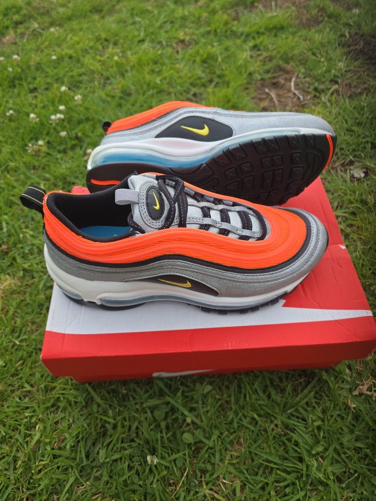 CW6012-001 Nike Air Max 97 - Size 6Y - New - $50
