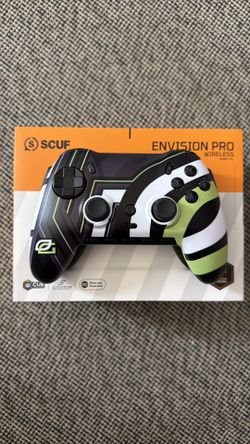 Optic gaming Scuf envision pro controller with extra faceplate