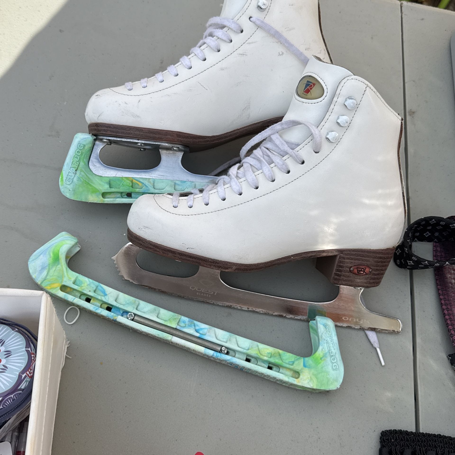 Ice Skates Size 3 1/2 Riedell