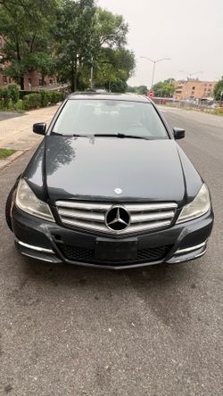 Mercedes Benz C(contact info removed)