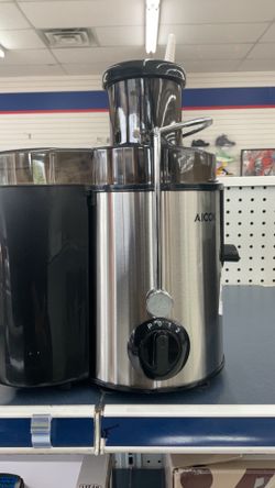 Juicer maker