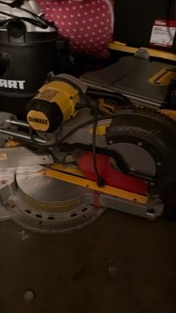 Dewalt 12 in slide saw