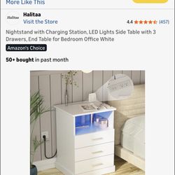 Mesita de noche  Perfectas Condiciones $70