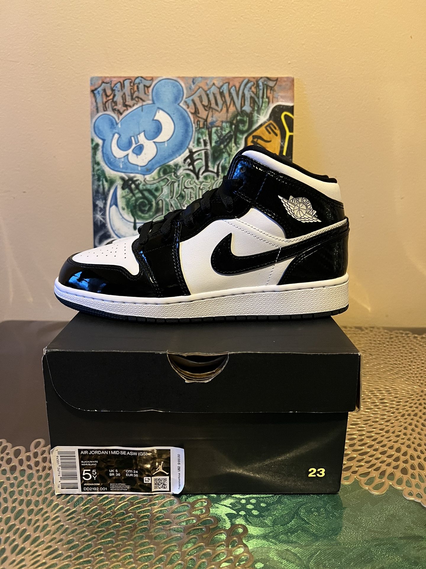 Jordan 1 Mid All star Size 5.5y
