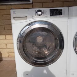 Kenmore Stackable Washer And Dryer In Good Working Condition $300 