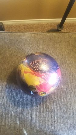 Roto Grip Winner Bowling Ball