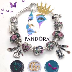 Authentic Pandora Bracelet w/ x2 Pandora Brand Beads & 925 charms ‘Desigńer Divá’