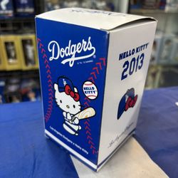 Dodgers Hello Kitty Bobblehead 2013 