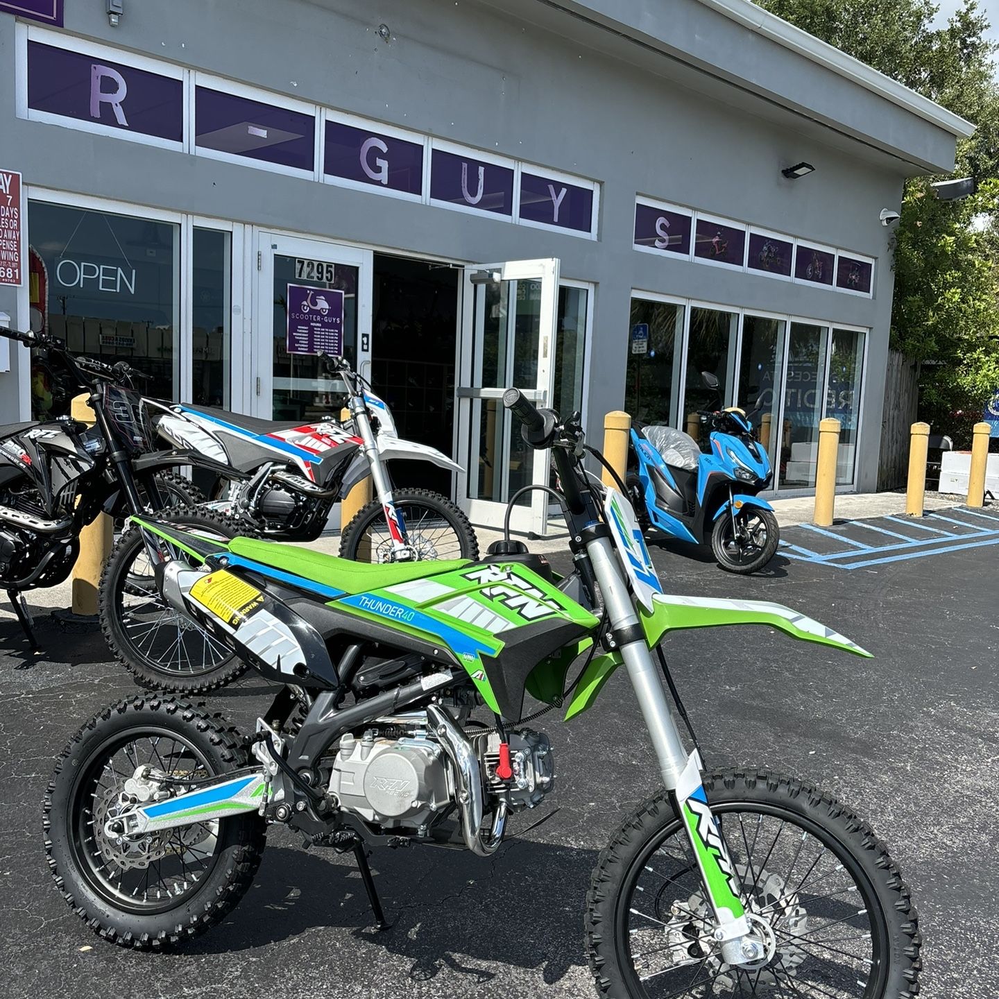 Dirt Bikes Apollo 