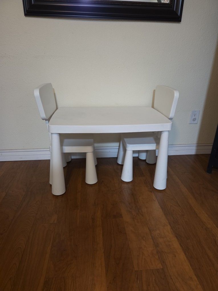 Kids Table