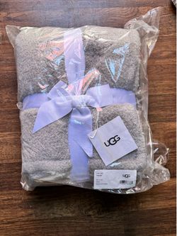 Ugg blanket